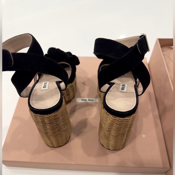 Miu Miu
Bow-front suede and wicker platform sandals - Picture 10 of 12